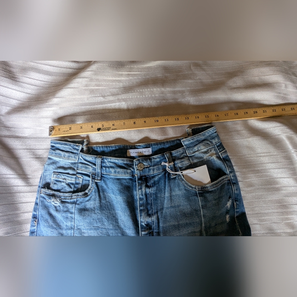 Flying Monkey Black Label Women's Blue  Flared Jeans Size 32 - Picture 11 of 15